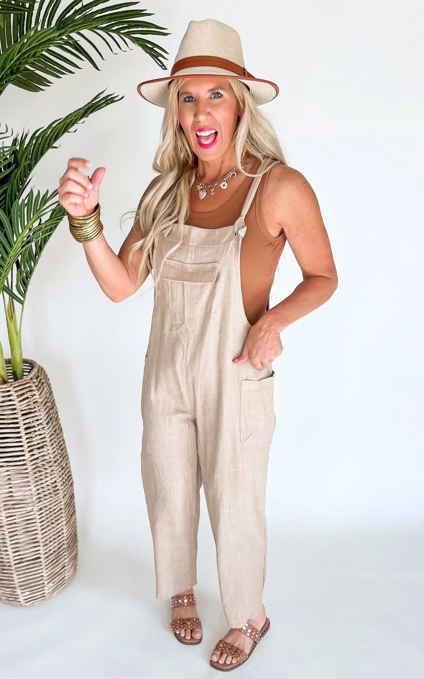 Lovely Day Relaxed Fit Solid Linen Casual Jumpsuit