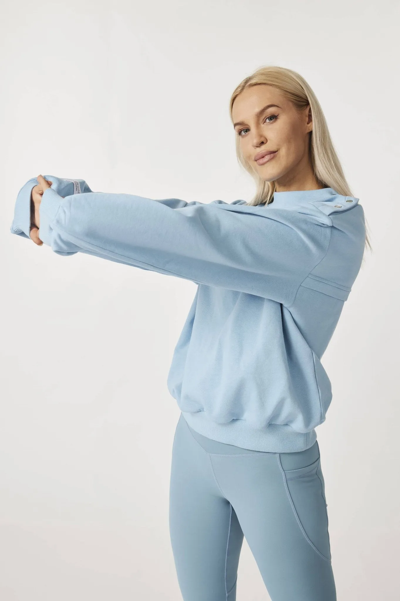 Relaxed Two-way Oversized Sweatshirt - Calm Blue