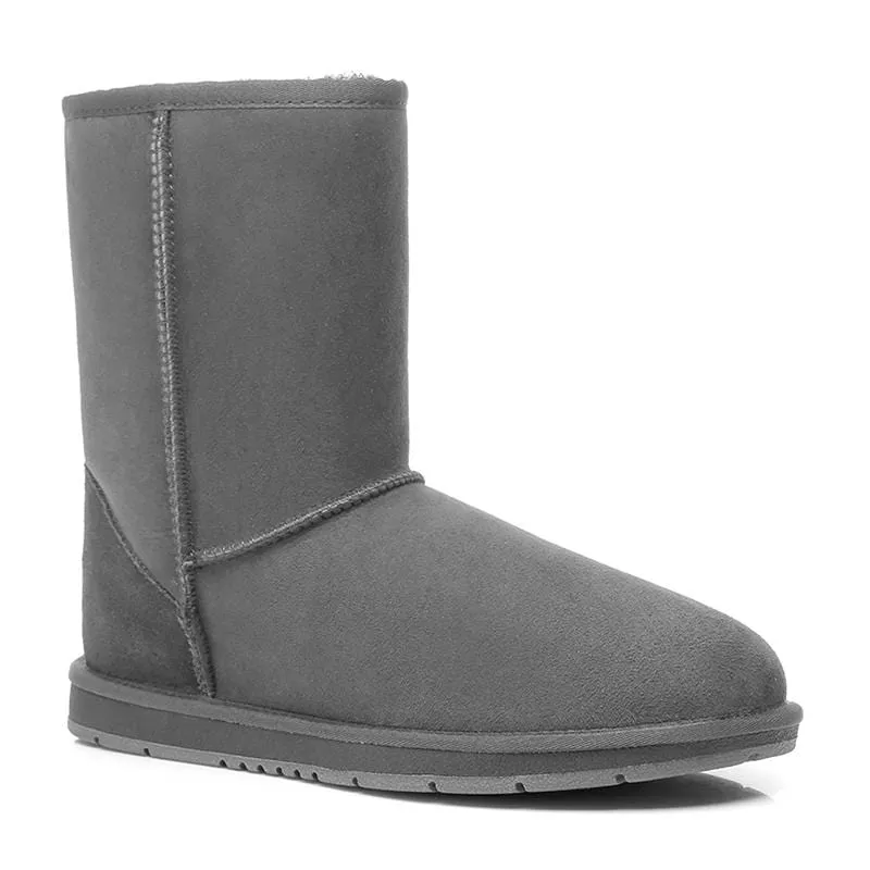 UGG Kids Short Classic Boots (7  years)