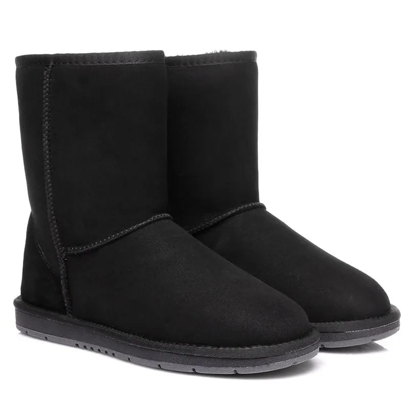 UGG Kids Short Classic Boots (7  years)